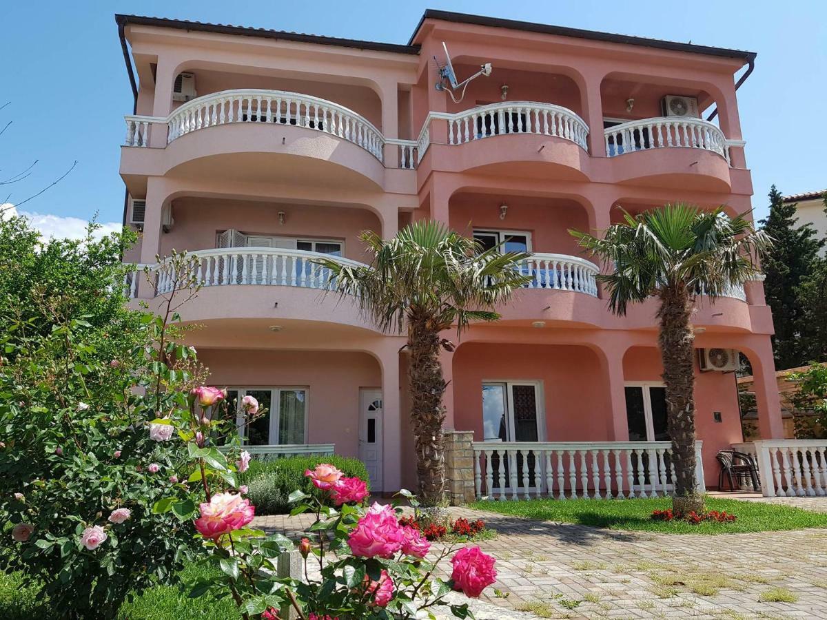 Apartments Ban Novi Vinodolski Extérieur photo